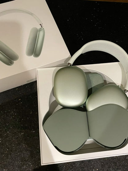 𝙋𝙧𝙚𝙢𝙞𝙢𝙪𝙢 𝘼𝙞𝙧𝙥𝙤𝙙𝙨 𝙈𝙖𝙭 2 𝙒𝙞𝙩𝙝 𝙈𝙖𝙜𝙣𝙚𝙩𝙞𝙘 𝙀𝙖𝙧 𝘾𝙪𝙨𝙝𝙞𝙤𝙣𝙨